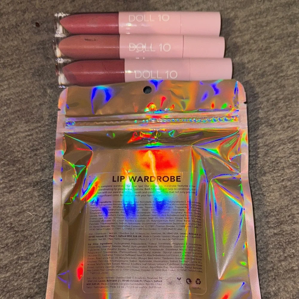 New DOLL 10 LIP‎ WARDROBE LIP KITS